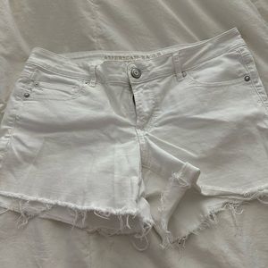 American Eagle white denim shorts size 14